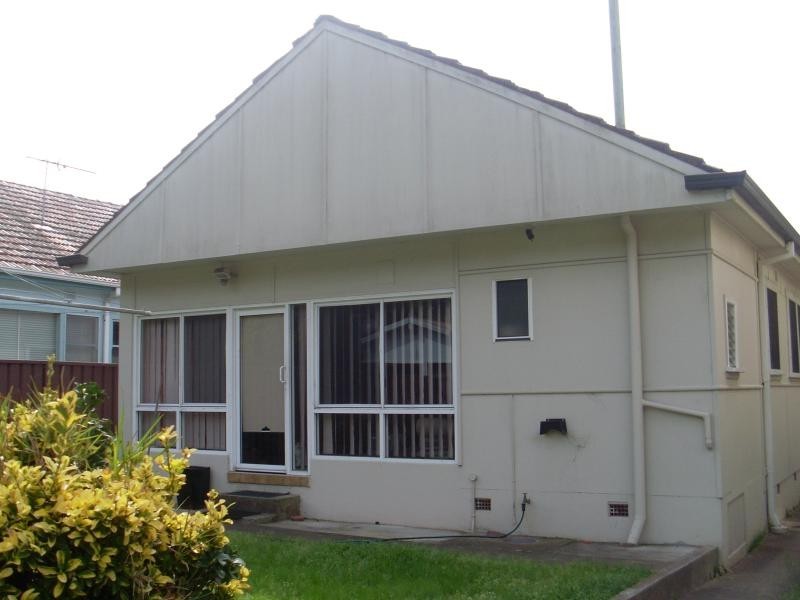 2a Myers (REAR) St, Sans Souci NSW 2219