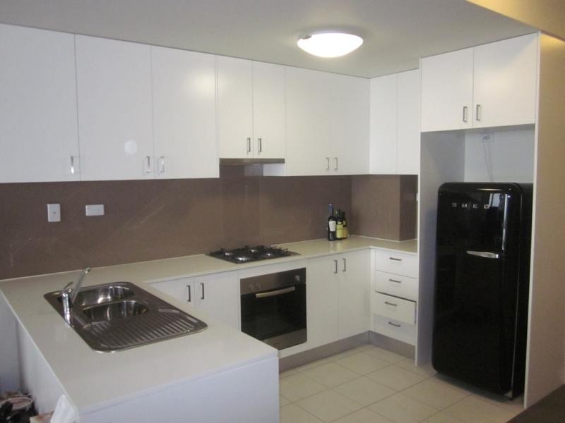 30 – 32  Woniora Rd, Hurstville NSW 2220