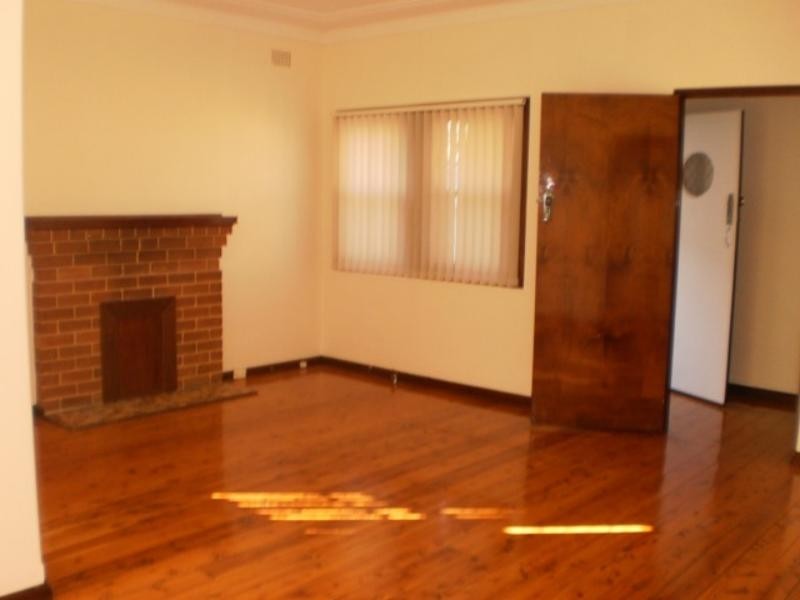 29 Carrington St, Bexley NSW 2207