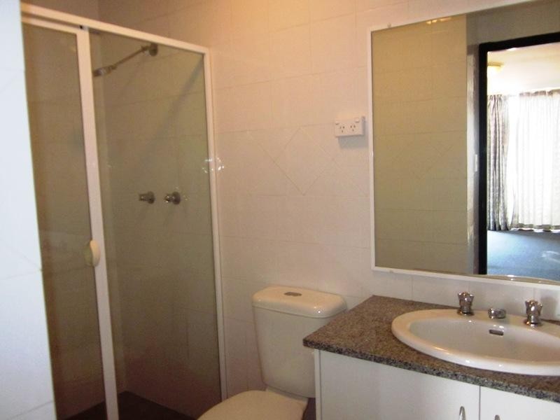 66 Lorraine  St, Peakhurst NSW 2210