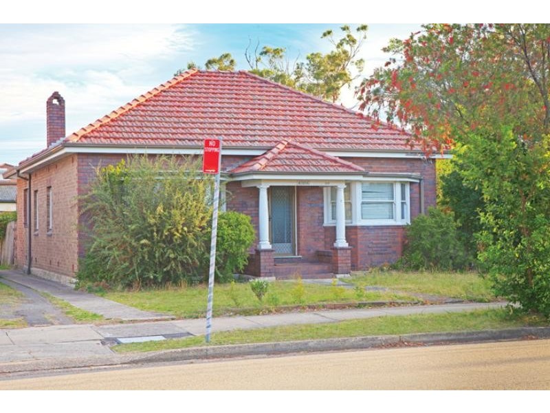 129 Russell Ave, Dolls Point NSW 2219