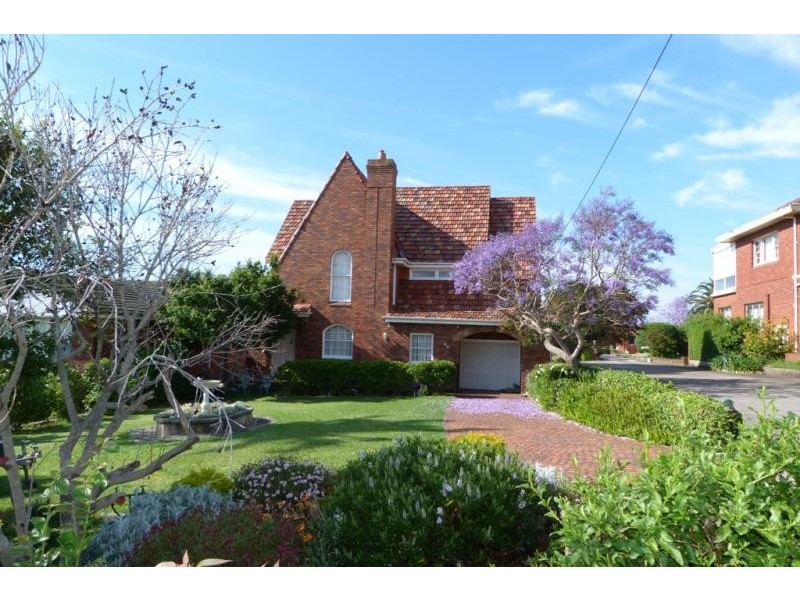 60 Townson  St, Blakehurst NSW 2221