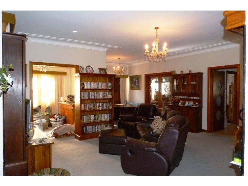 60 Townson  St, Blakehurst NSW 2221