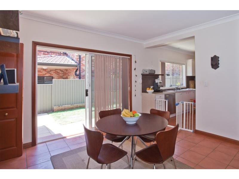 7 Queens Rd, Hurstville NSW 2220