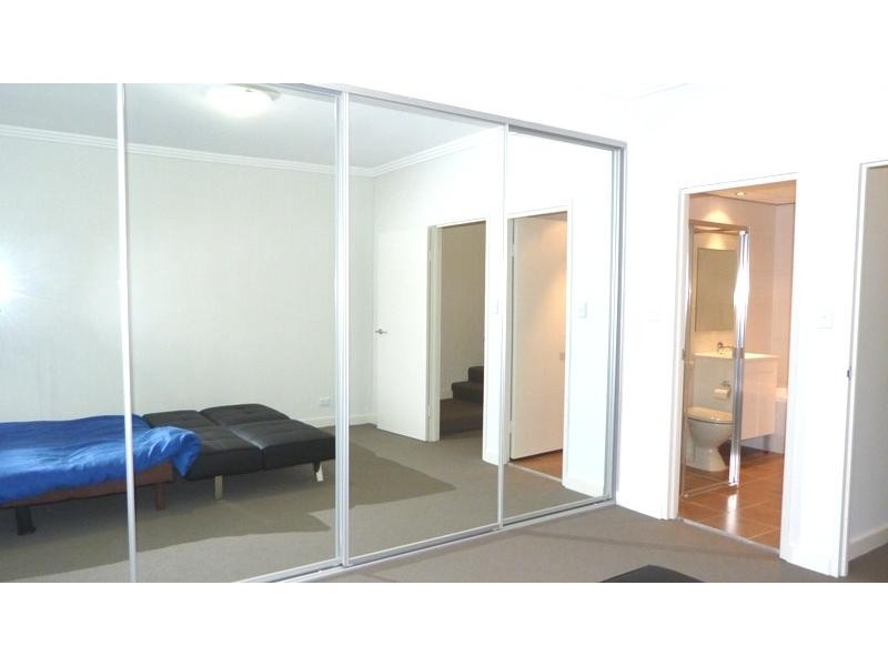 30 – 32 Woniora Rd, Hurstville NSW 2220