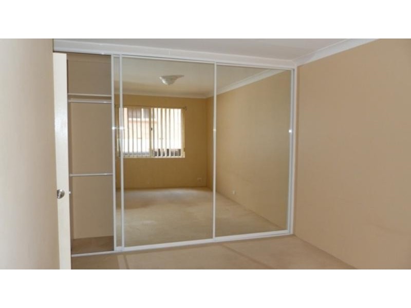 8 Selmon St, Sans Souci NSW 2219