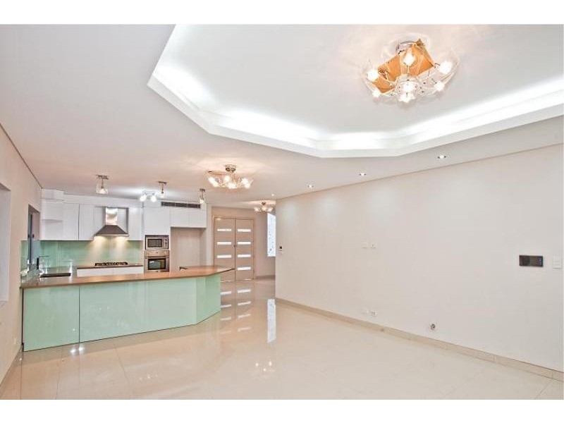 6 Norwood St, Sandringham NSW 2219