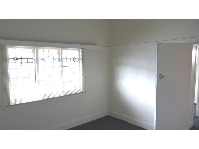 114 Hillcrest Ave, Hurstville Grove NSW 2220