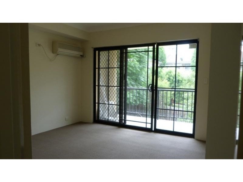 68 Woniora  Rd, Hurstville NSW 2220