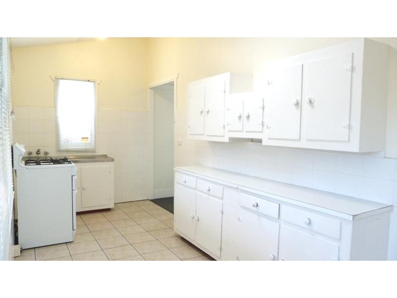 114 Hillcrest Ave, Hurstville Grove NSW 2220