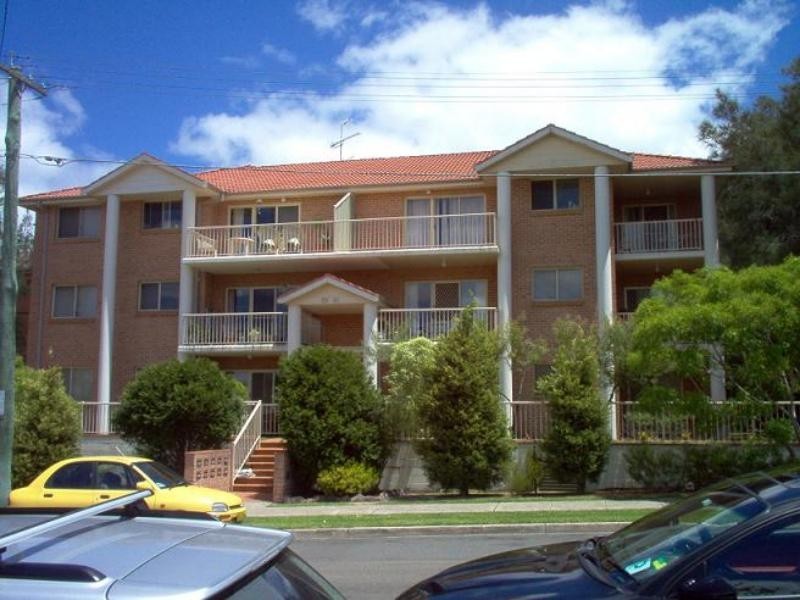 55 Gladstone  St, Kogarah NSW 2217