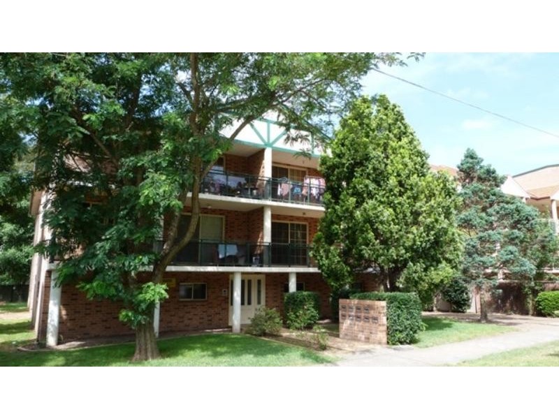 18 Hudson St, Hurstville NSW 2220