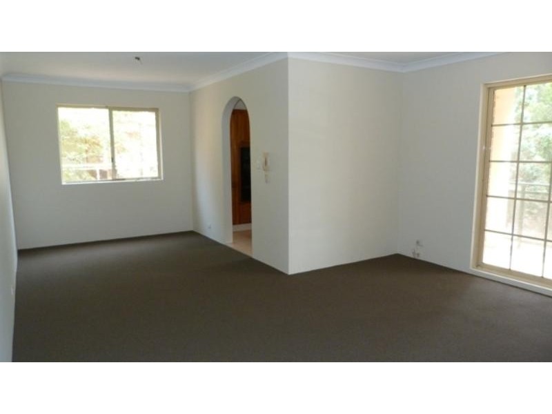 18 Hudson St, Hurstville NSW 2220