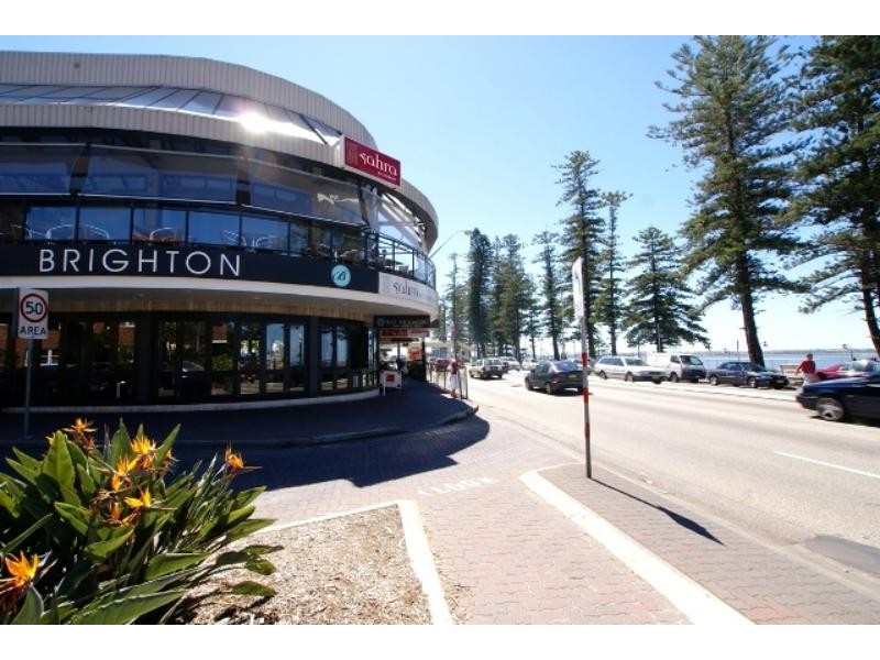 33 Trafalgar St, Brighton-le-sands NSW 2216