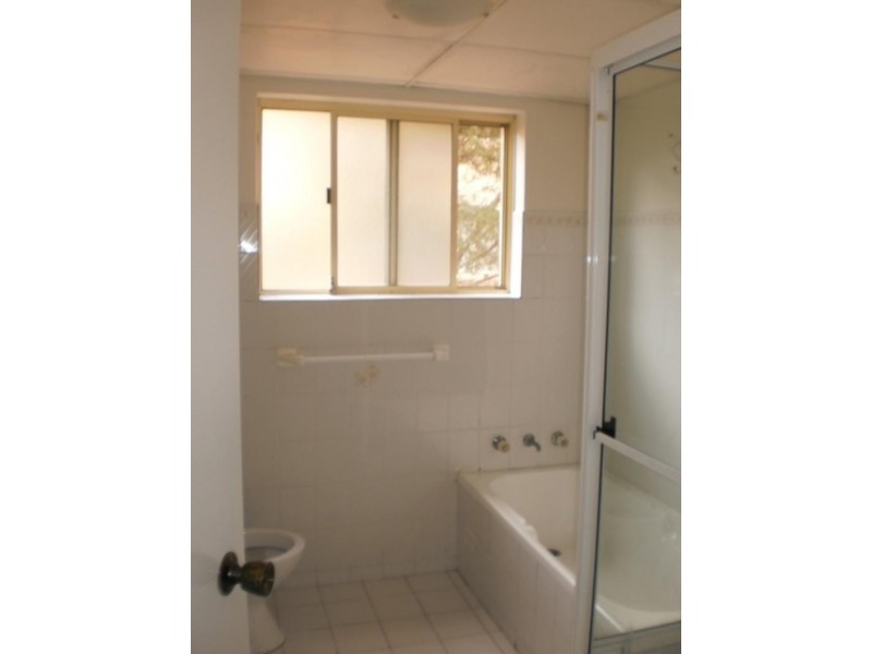 18 Hudson St, Hurstville NSW 2220