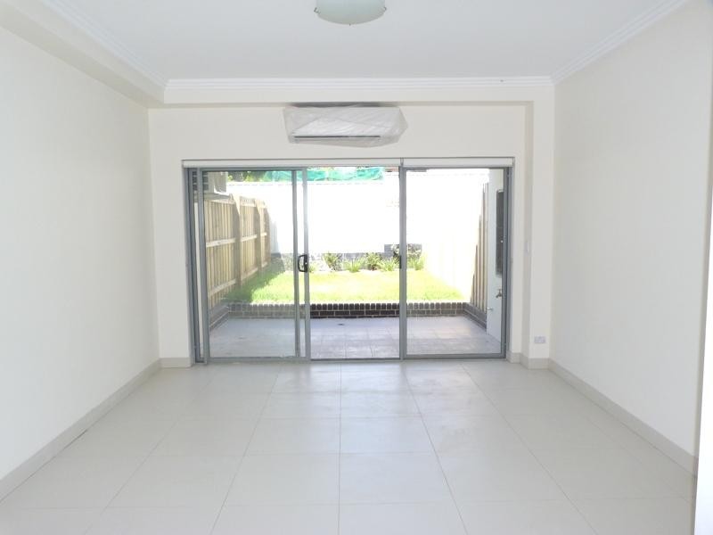 TH3/125 Rocky Point Rd, Beverley Park NSW 2217