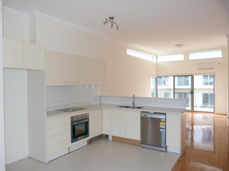 AT/125 Rocky Point  Rd, Beverley Park NSW 2217