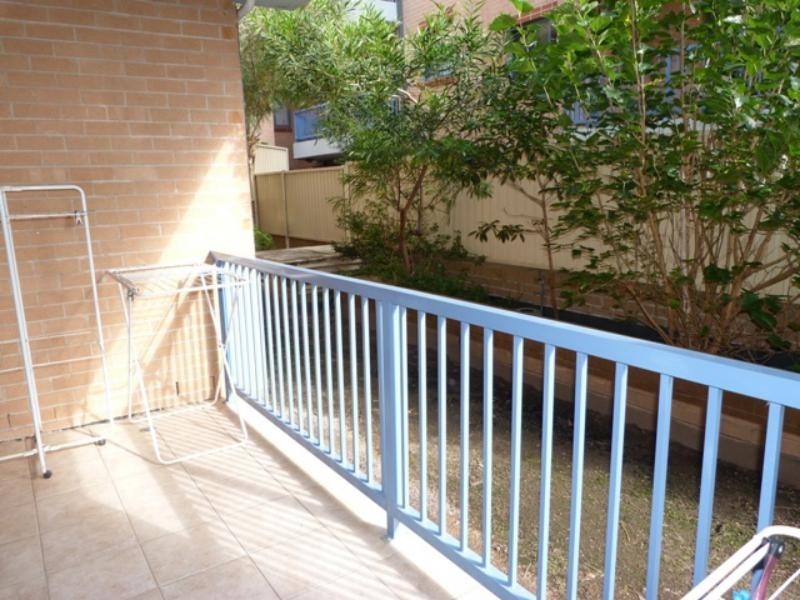 6/49-51 Woniora Rd, Hurstville NSW 2220