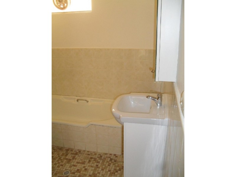 39 The Avenue -, Hurstville NSW 2220