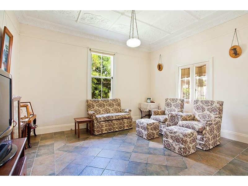 9 Northbrook St, Bexley NSW 2207