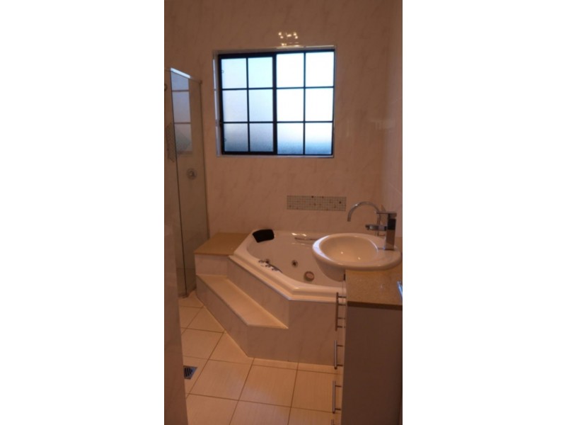 41a Chuter Ave, Ramsgate Beach NSW 2217