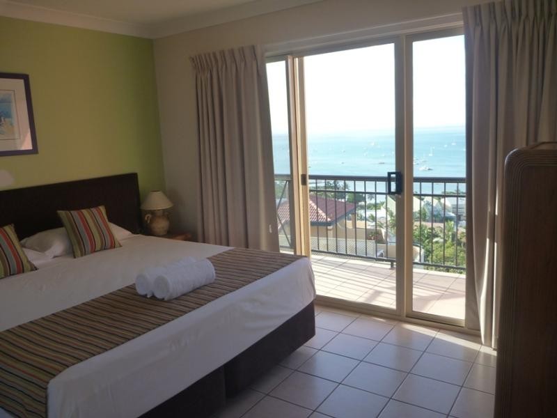 17/18 Golden Orchid Dr, Airlie Beach QLD 4802