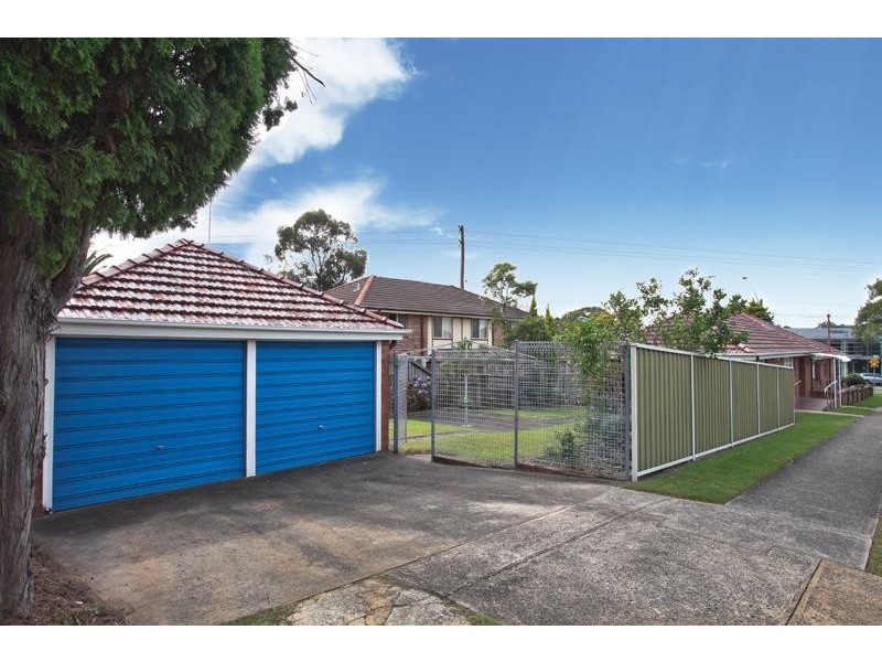 943 King Georges Rd, Blakehurst NSW 2221