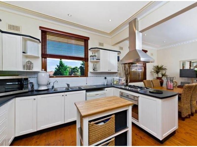 41 Carroll St, Beverley Park NSW 2217