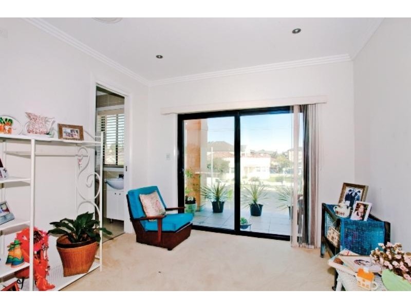 98a Sandringham St, Sans Souci NSW 2219