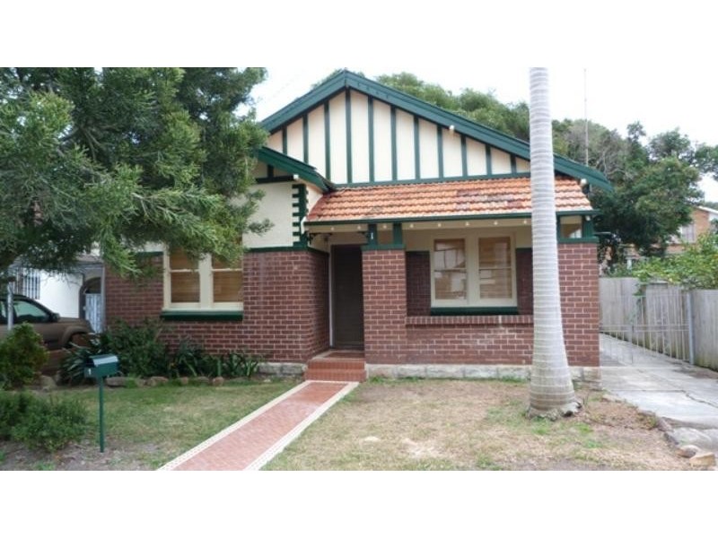 1 Colvin Ave, Carlton NSW 2218