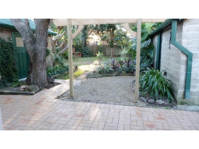 1 Colvin Ave, Carlton NSW 2218