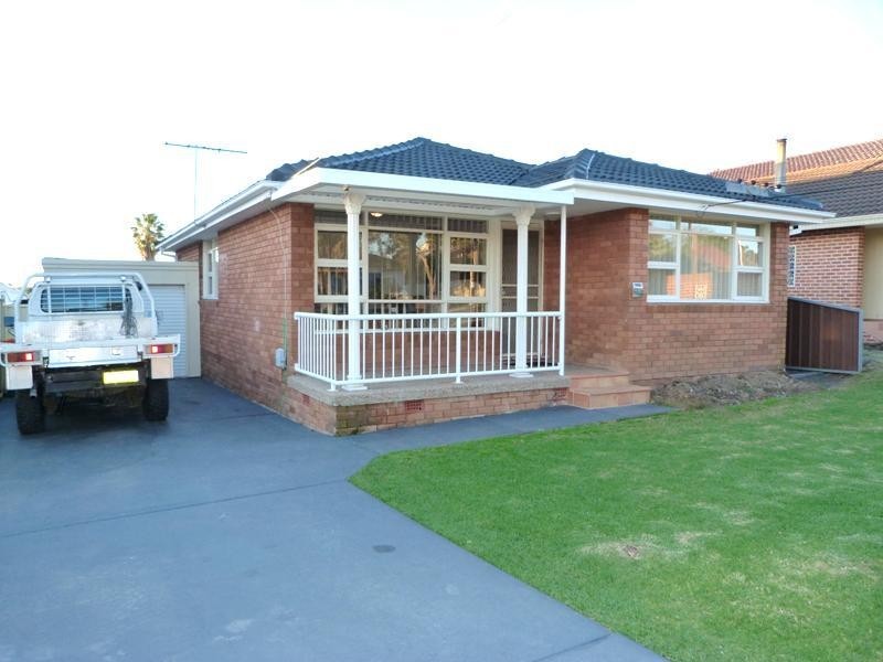 104a Neville St, Smithfield NSW 2164