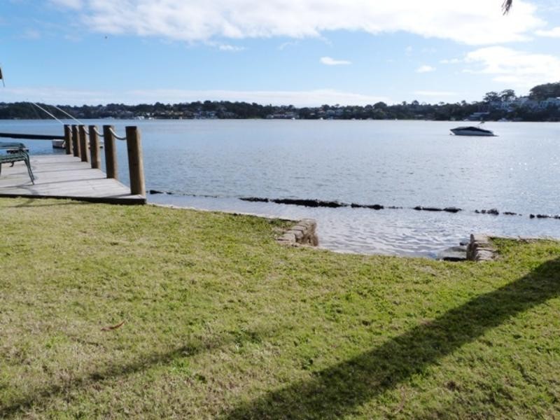 Kangaroo Point NSW 2224