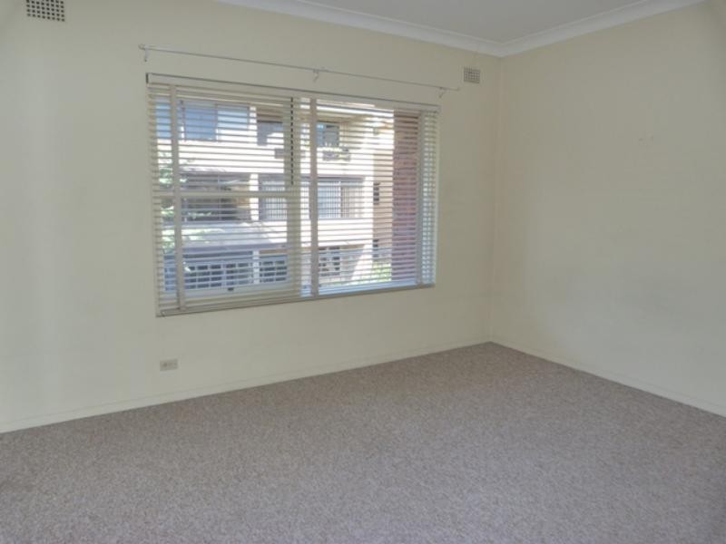 11 Gannon Ave, Dolls Point NSW 2219