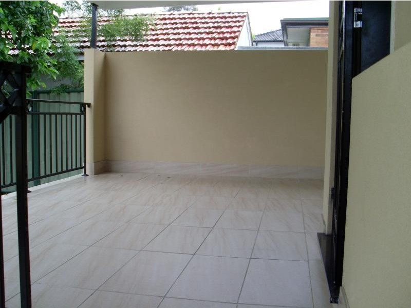 30 Lumeah Ave, Punchbowl NSW 2196