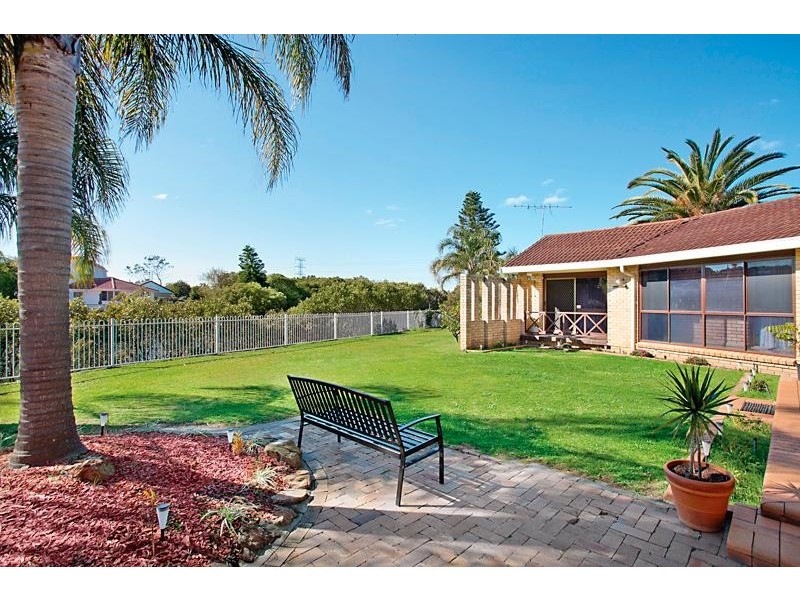 27 Bellinger Pl, Sylvania Waters NSW 2224