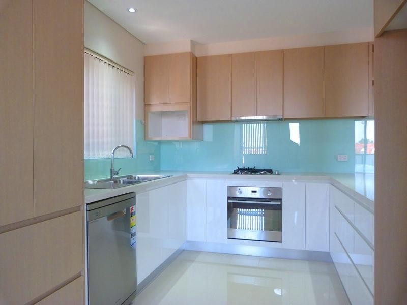 5/1 – 3 Nielsen Ave, Carlton NSW 2218