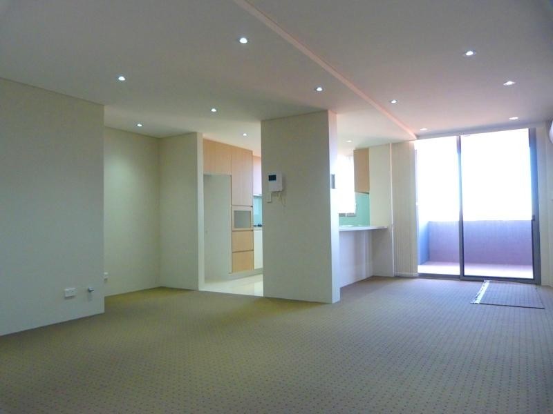 10/1 – 3  Nielsen Ave, Carlton NSW 2218