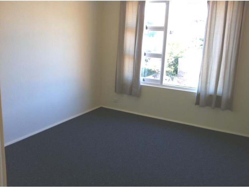 152 Queen Victoria St, Bexley NSW 2207