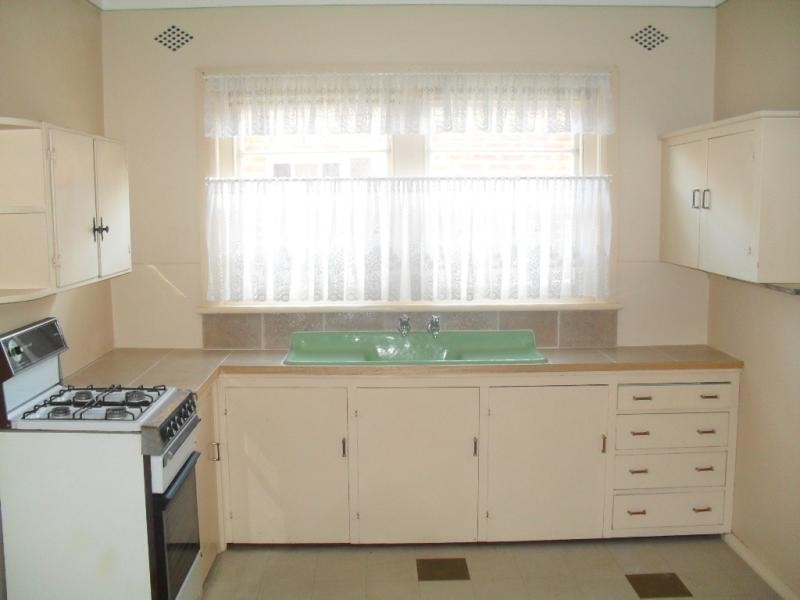 37 Burgess St, Beverley Park NSW 2217