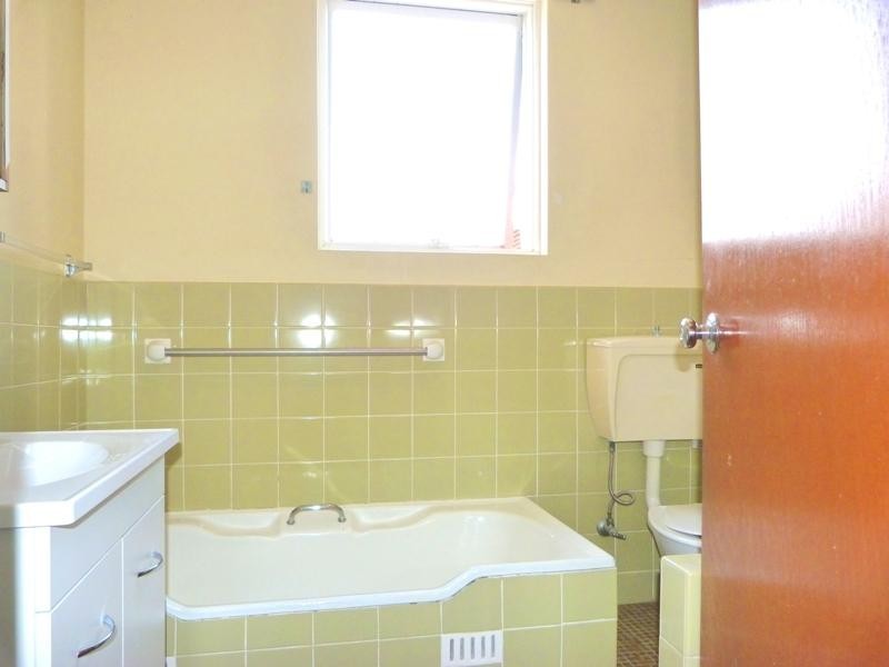 141 Woniora Rd, South Hurstville NSW 2221