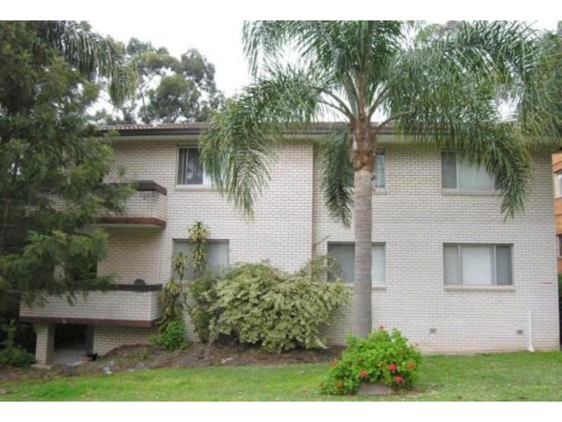 13 Woids Ave, Hurstville NSW 2220