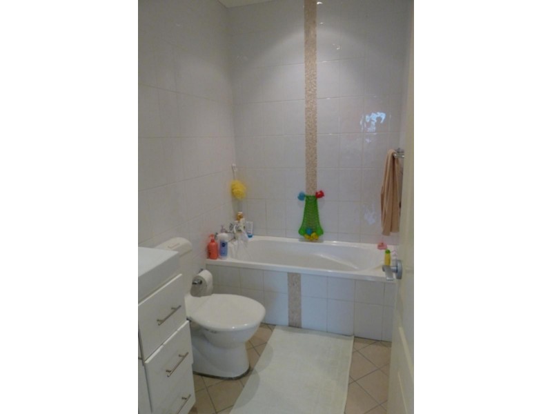 9/75 Queens Rd, Hurstville NSW 2220