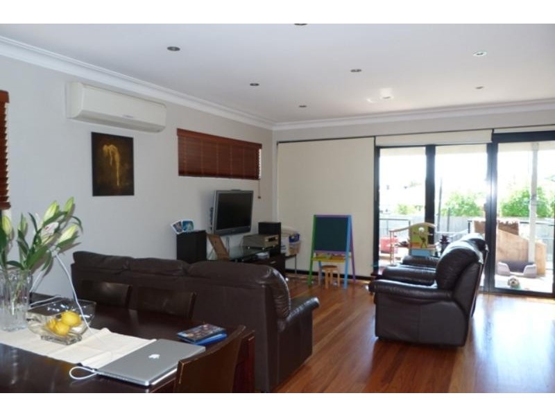 72 Beronga St, Hurstville NSW 2220