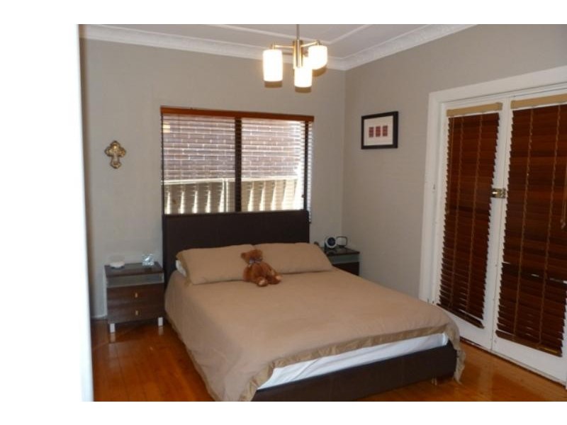 72 Beronga St, Hurstville NSW 2220