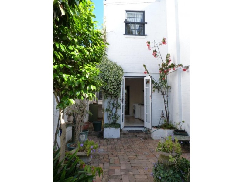 68 John St, Woollahra NSW 2025