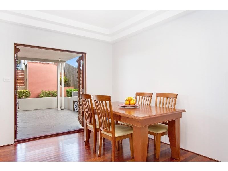 29 Waterview St, Carlton NSW 2218