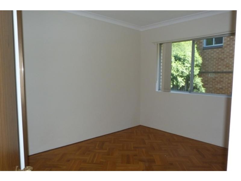 13 Woids Ave, Hurstville NSW 2220