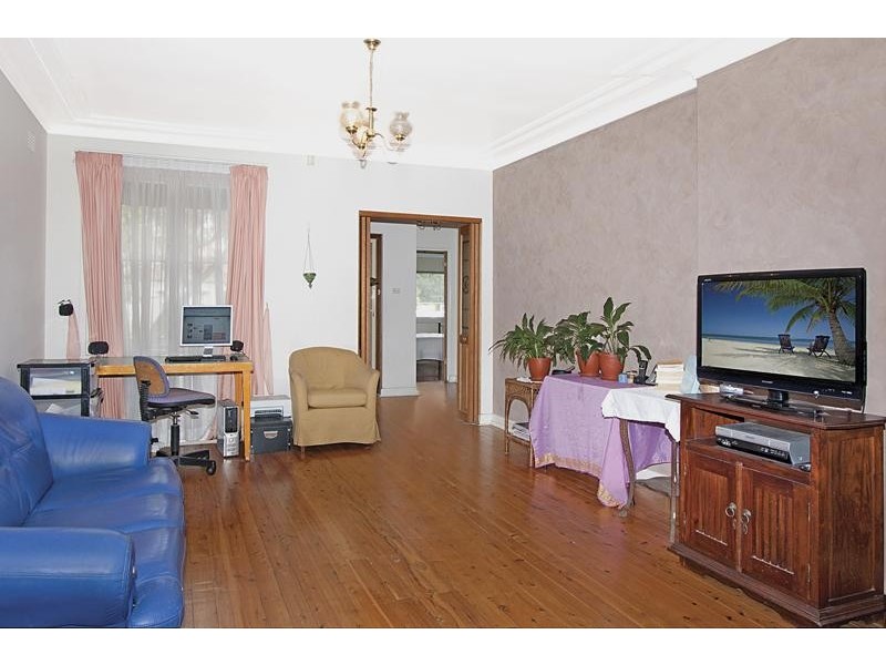 31 Waldron St, Sandringham NSW 2219