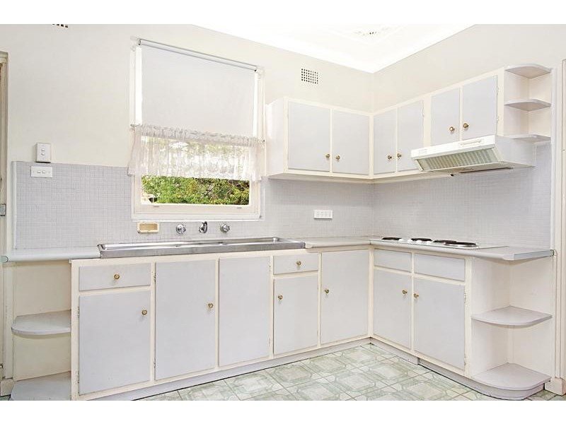 31 Waldron St, Sandringham NSW 2219